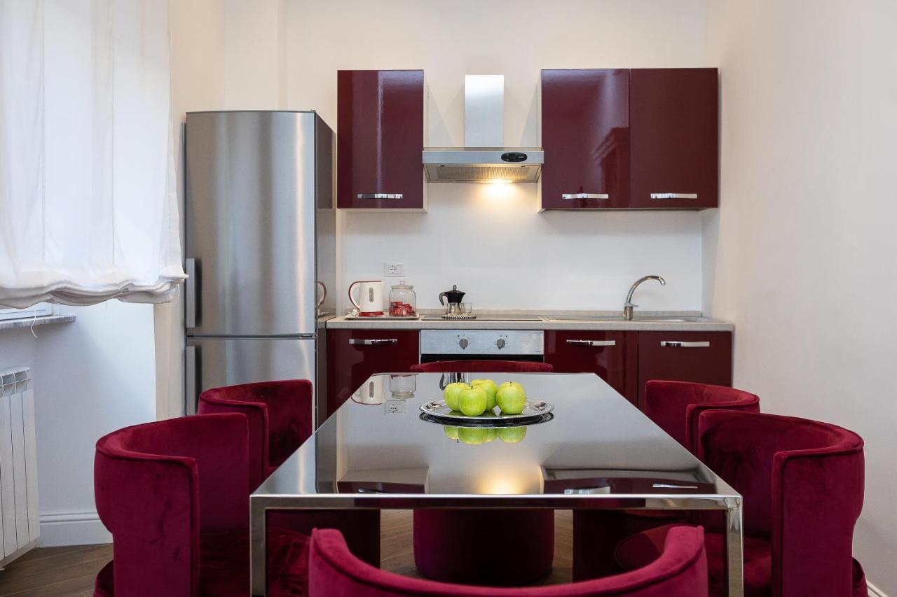 Spa Apartment Via Barberini Roma Ngoại thất bức ảnh