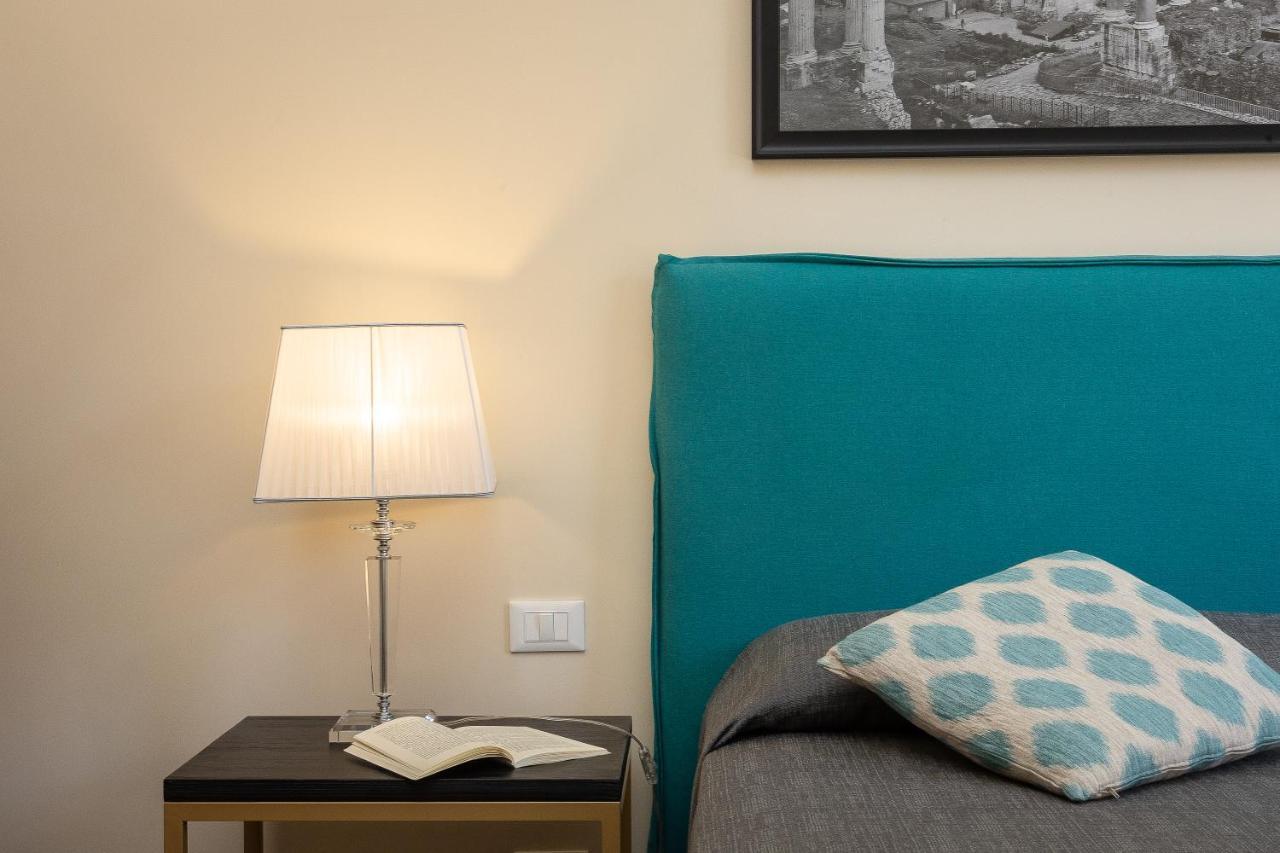 Spa Apartment Via Barberini Roma Ngoại thất bức ảnh