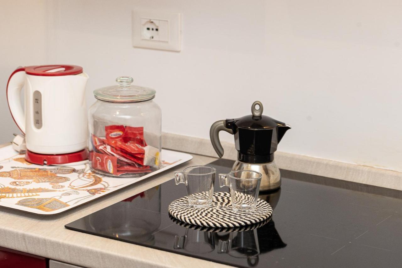 Spa Apartment Via Barberini Roma Ngoại thất bức ảnh