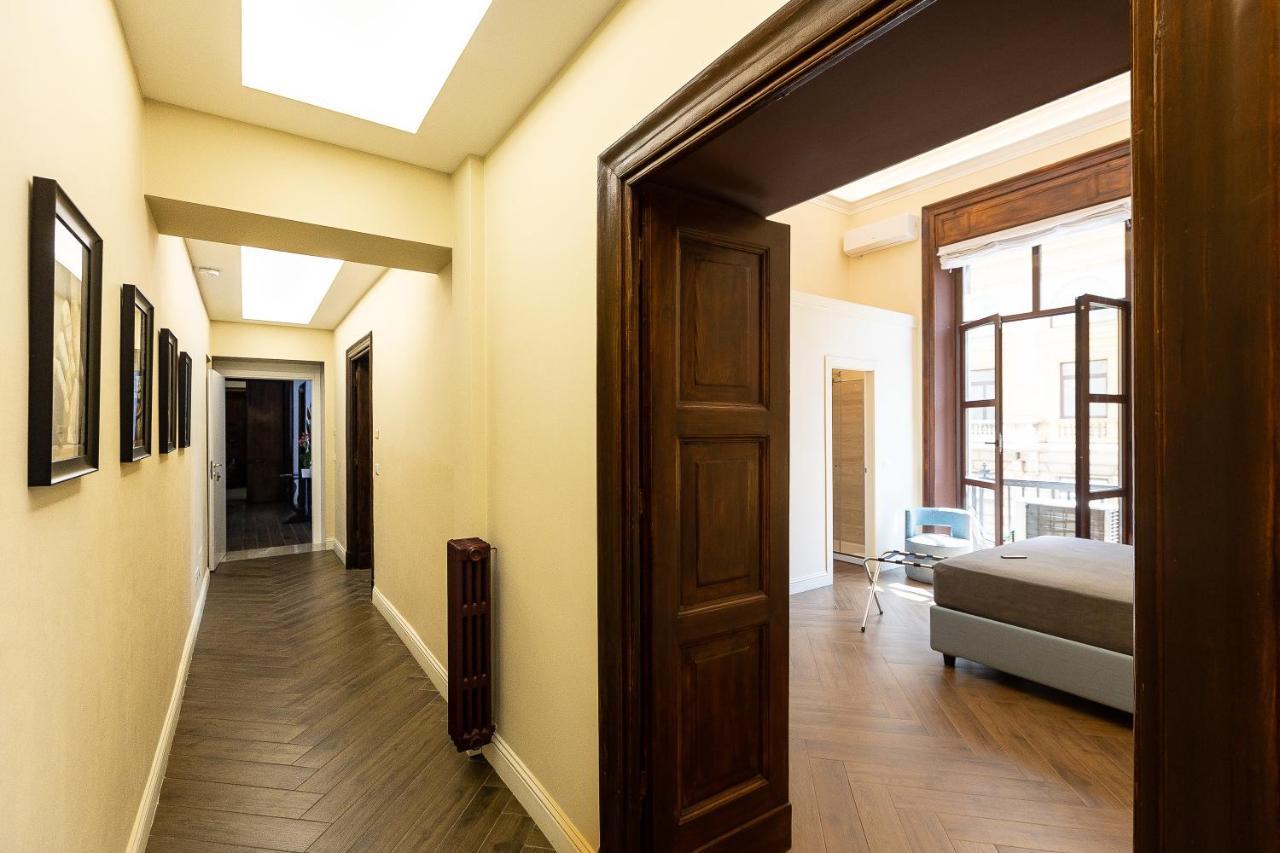 Spa Apartment Via Barberini Roma Ngoại thất bức ảnh